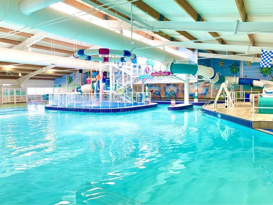 Brookside West Sands Holiday Park Seal Bay เซลซี ภายนอก รูปภาพ